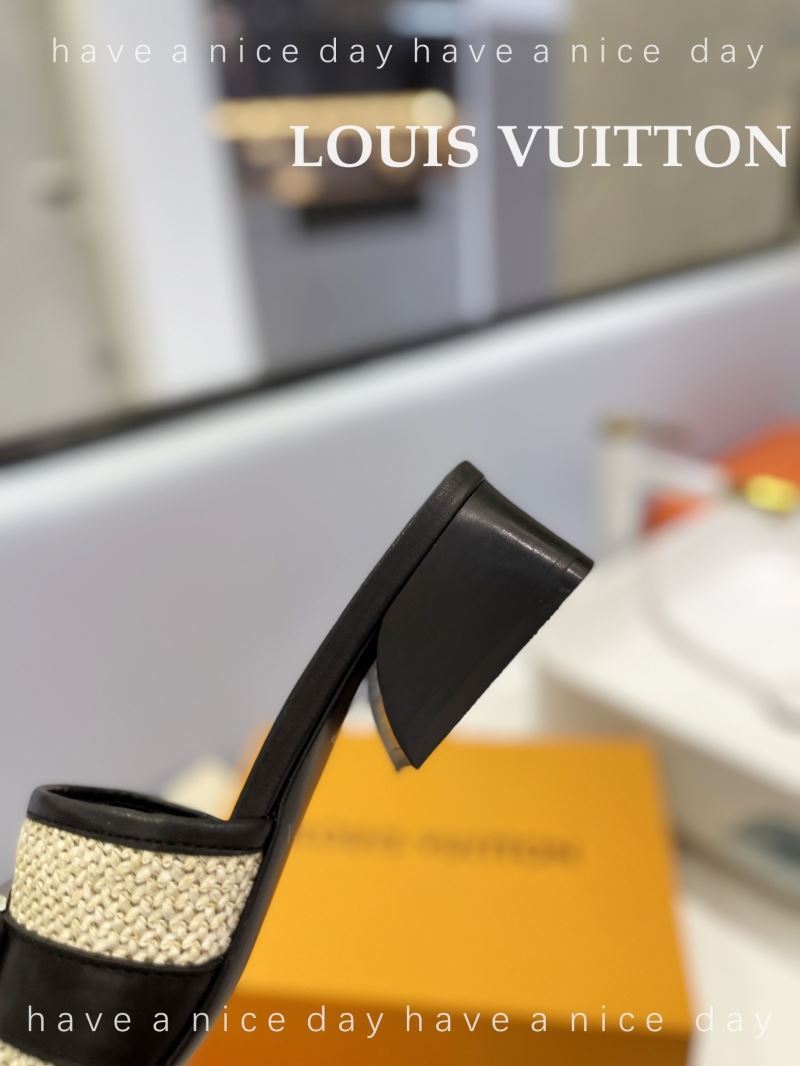 Louis Vuitton Slippers